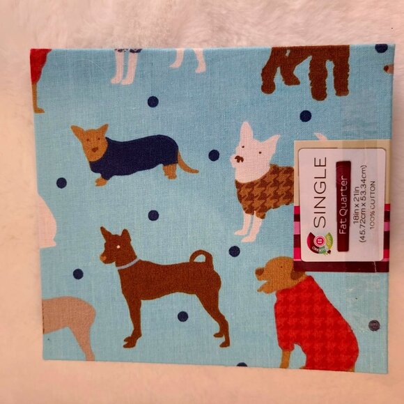 Dogs (pups)  fat quarters set of 2 - Picture 1 of 4